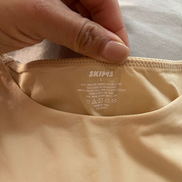 FITS EVERYBODY HIGH NECK BODYSUIT - Picture 2 of 4